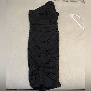 Black One Shoulder Ruched dress